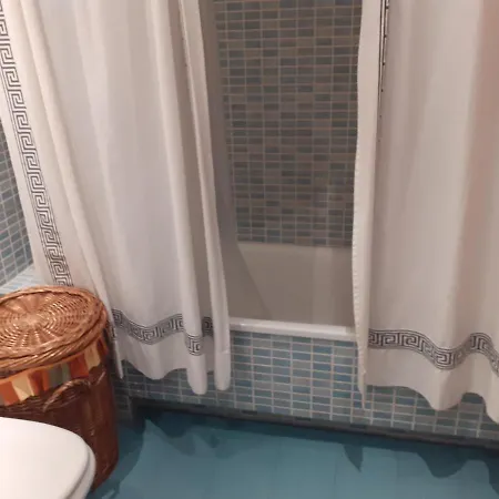 شقة Alquiler Vivienda Turistica Fuengirola-torreblanca Paseo Maritimo Nº 110 فوينخيرولا