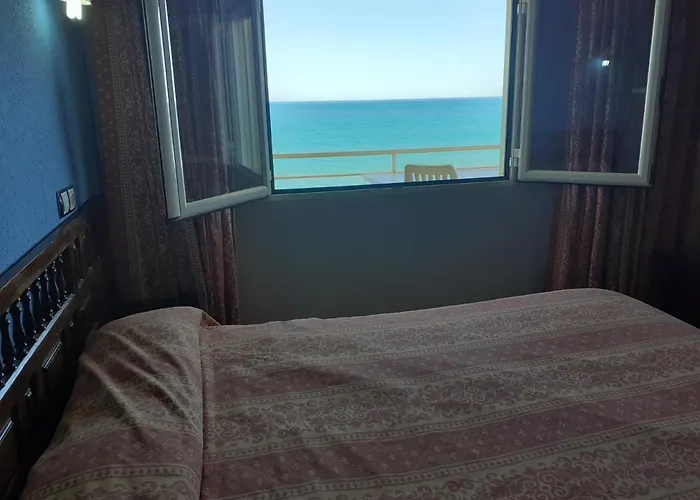 Alquiler Vivienda Turistica Fuengirola-torreblanca Paseo Maritimo Nº 110 *